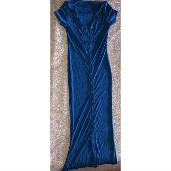 💕😍❤️MAKE AN OFFER! BABY BLUE MIDI DRESS😍💕 - Picture 3 of 6